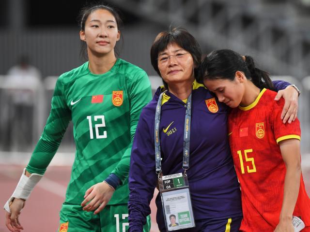 开云-爱游戏-马德兴：中国女足，乱弹琴！