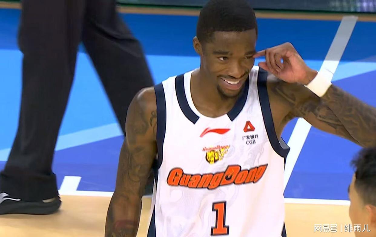 开云-爱游戏-确认不打了！广东冠军锋线正式上位，CBA职业生涯结束了！